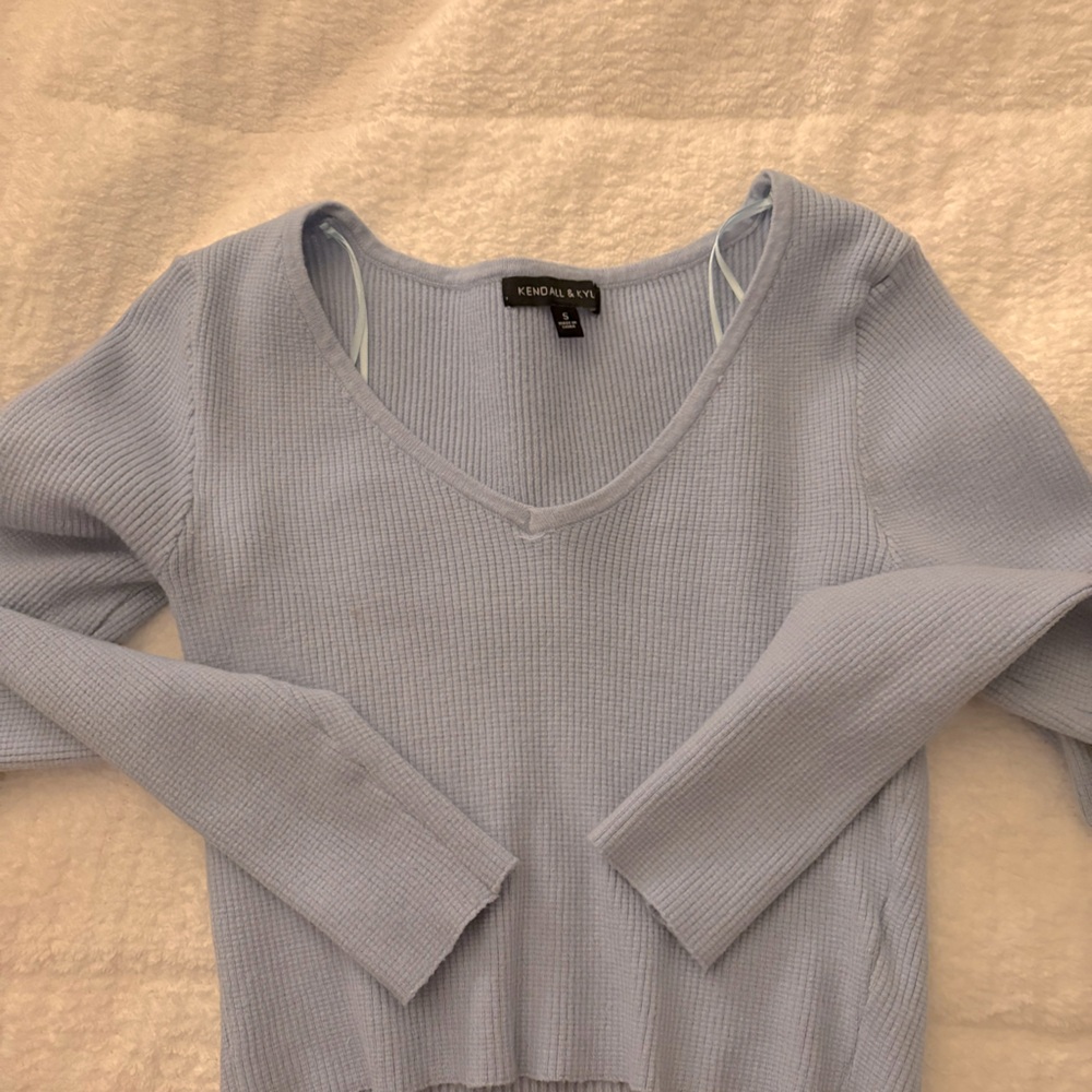 kendall and kylie (sold at pacsun) size small blue sweater!